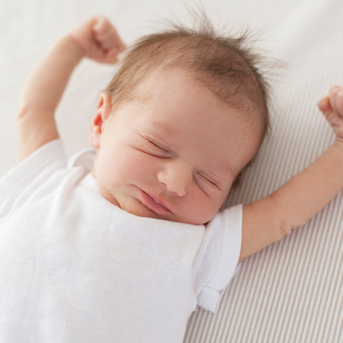 newborn-behaviour-nutshellnarrow